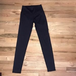 Black and dark blue aerie leggings size small